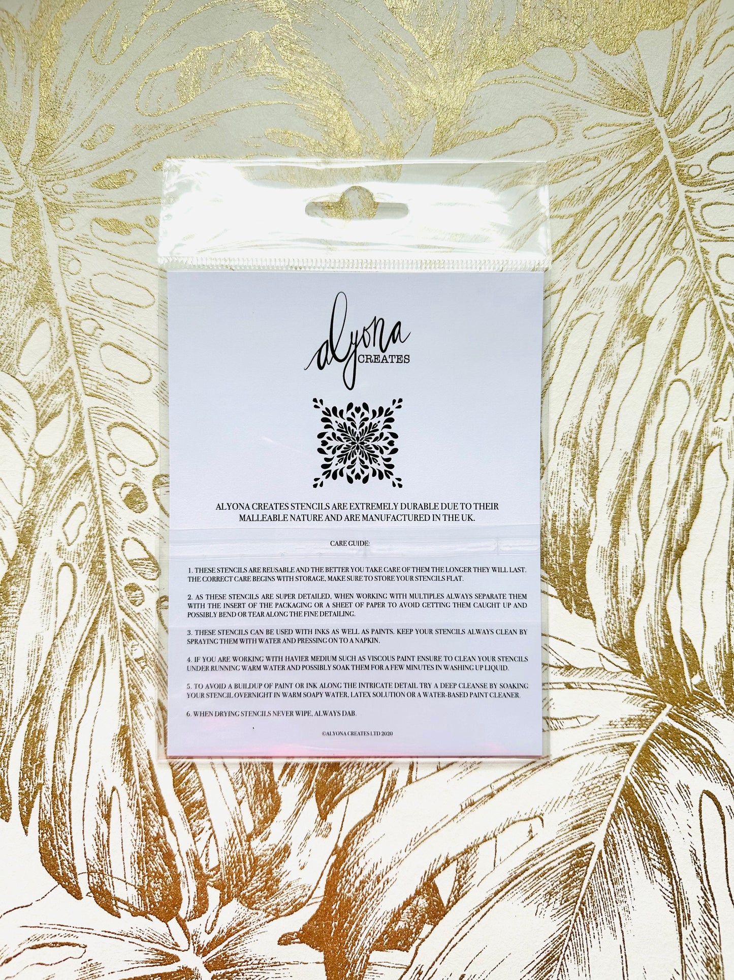 Alyona Creates CHRYSANTHEMUM Stencil 4x4"
